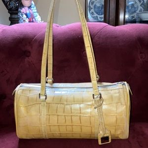 Dooney and Bourke camel color croc embossed leather barrel bag w/ gold accent